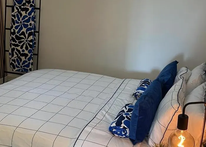 Peaceful Mountain & Daire